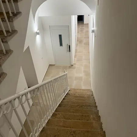 Flary Apartment